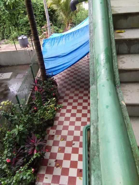 Joaquina'S Guest House Калангут Екстер'єр фото